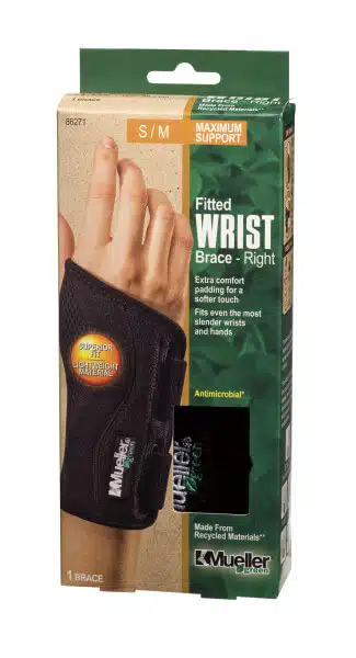 Mueller Green Fitted Wrist Brace, Black, One Size Fits Most, Right Hand