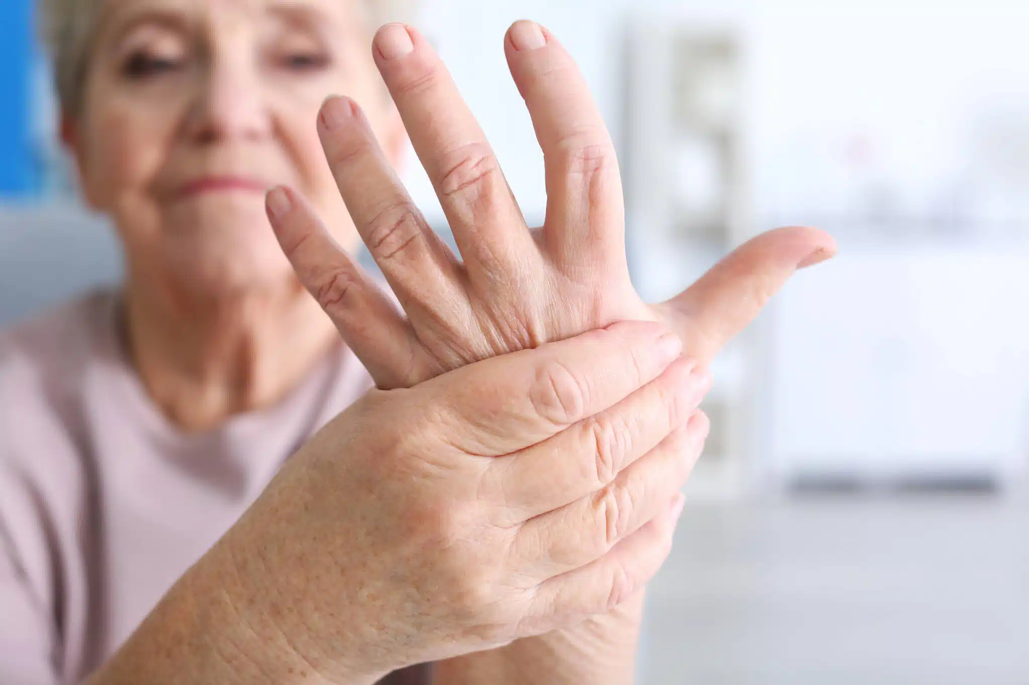 Cold Therapy as Arthritis Treatment: What to Know - Ortho Bracing